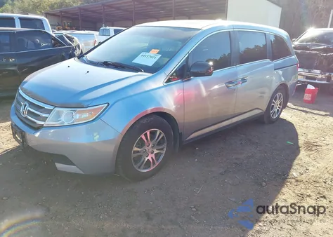 2011 Honda Odyssey Ex-L z USA, uszkodzony, nr VIN 5FNRL5H6XBB101636